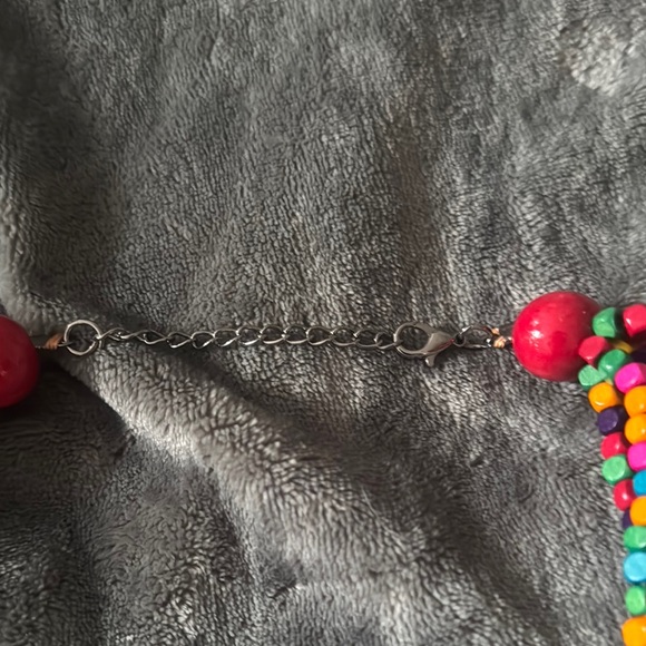 Colorful Beaded Necklace - Picture 3 of 3